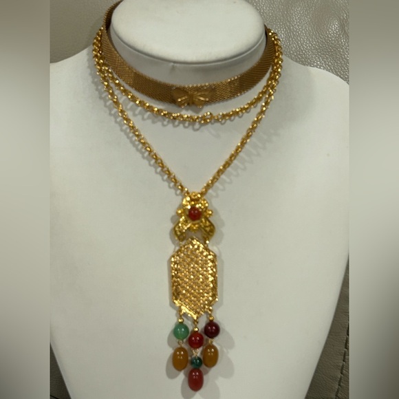 Saturday Colorful Earring & Rings Collection - Picture 5 of 6